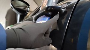 Porsche Macan куда вставлять ключ. Как открыть дверь железным ключом.