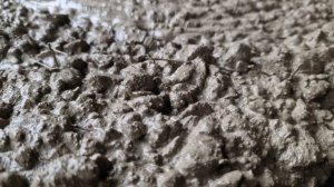 Заливка пола бетоном в гараже видео // Обновили старый пол