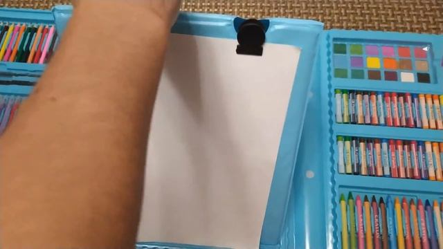 Набор для рисования «Чемодан творчества» смотреть онлайн