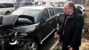 Жена разбила машину