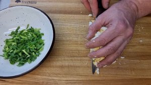 Беру ПЕЧЕНЬ ТРЕСКИ и готовлю это блюдо. Рецепт закуска из печени трески