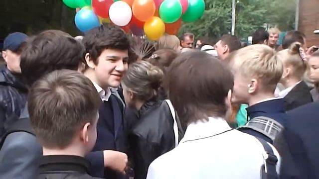 1 сентября.433школа.Никита Бодров идёт в 7 класс смотреть онлайн