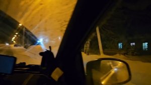 Из Вологды до Архангельска на машине/приехали домой/нас встречают друзья/наше гнёздышко.