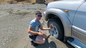 Нужно спускать колеса на песке? Простой способ. Работает или нет?