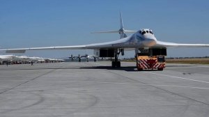 Авиабаза Энгельс, ТУ-160 "Белый лебедь"