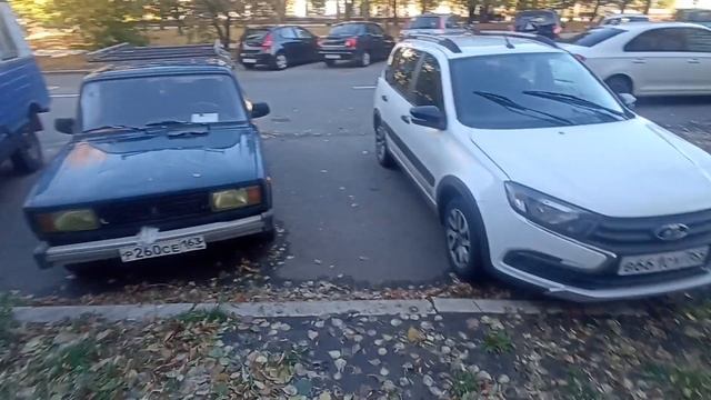 Заброшенный ВАЗ 2104 смотреть онлайн