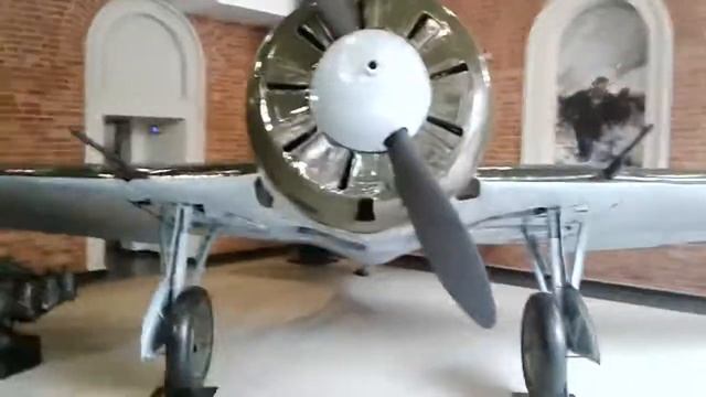 Самолет И16 в музеи ВМФ в СПБ смотреть онлайн