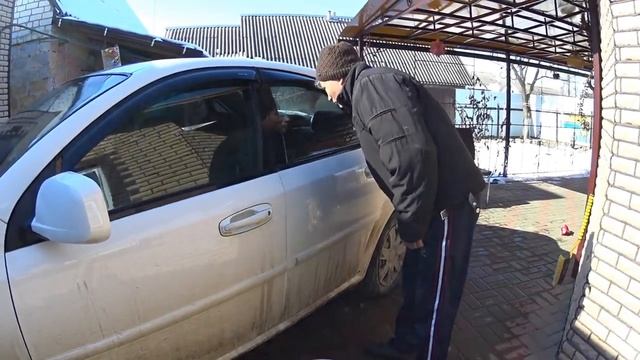 РЕСТАВРАЦИЯ СТАРЫХ СТУЛЬЕВ , а У НАС ФИКС ПРАЙС . смотреть онлайн