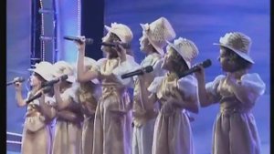 Детский вокальный ансамбль «Домисолька» — «Прогулка»