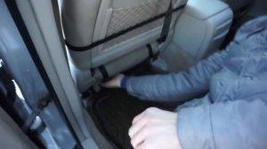 Как одеть накидки на авто?