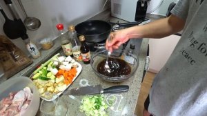 Муж приготовил блюдо, а я ушла из домаl간장찜닭&부부싸움lSoy Sauce Braised Chicken & Fighting with my hubby