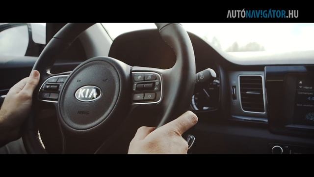 Kia Niro 1.6 GDi Hibrid EX teszt смотреть онлайн