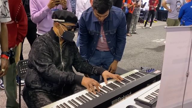 NAMM - DAY 3 The MOST expensive headphones I've tried! смотреть онлайн