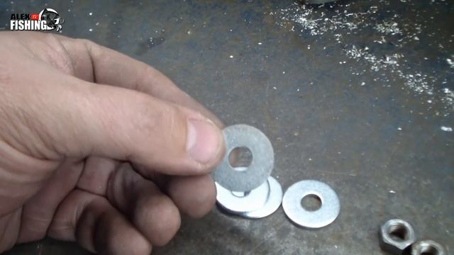 Крепление для зонта (большого) смотреть онлайн