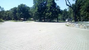 Прогулка по парку г Красногоровка Донецкая область Украина.