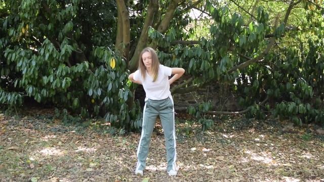 10 Minute Qigong Routine to Start Your Day - Qigong for Beginners смотреть онлайн