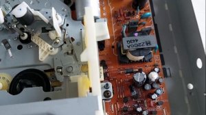 Ремонт блока управления видеомагнитофона Repair of the VCR control unit