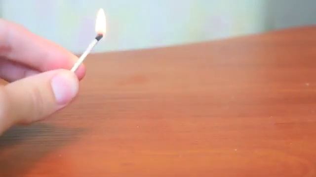 Как зажечь без спичек и зажигалки. Трюк со СПИЧЕЧНЫМ коробком. Как зажечь спичку. Как выглядят бомбочки спички. Как поджечь спичку