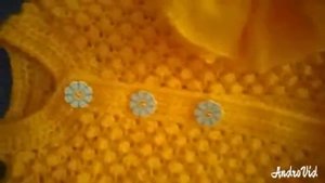 Вязаный костюм для девочки