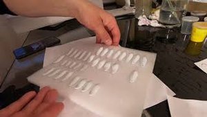 Краска для airbrush. В конце видео секретная блесна обзор..