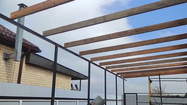 Навес к дому  .    Финальная прямая.      #diy #навес #строюсам #гараж #современныйнавес