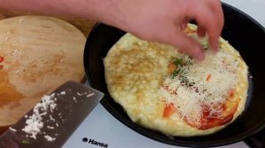 Быстрый и вкусный завтрак. Омлет в лаваше с овощами и сыром.
