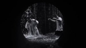 Аня Шаркунова - Рисунки на стене