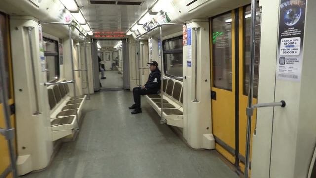 Перегон Дубравная - Проспект Победы в метро Казани .Видео про метро 4К. Canon Legria GX10 Video Tes