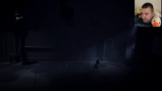 Маленькие Кошмары. Сторож словил меня в мышеловку / Little Nightmares смотреть онлайн