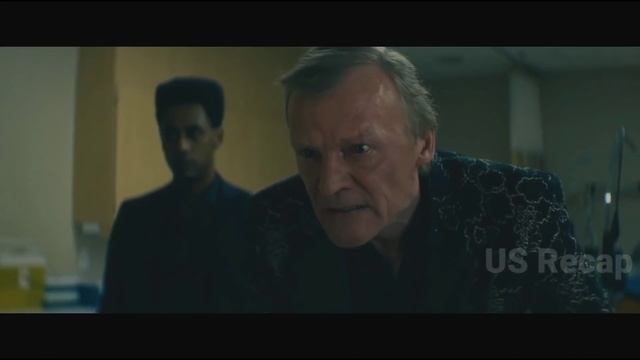 Badass Old Man Beating Up A Group Of Drunk Men, For Harassing Lone Young Woman On A Bus смотреть онлайн