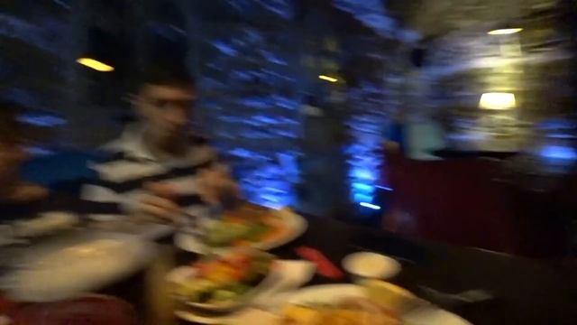 ПУТЕШЕСТВИЕ ч.3/УЛОЧКИ KILKENNY/КРАСИВЕЙШИЕ СОБОРЫ/ОБЕД В САМОМ СТАРОМ ПАБЕ/УЖИН ПРИ СВЕЧАХ/IRELAND