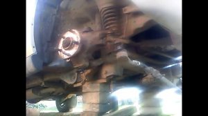 Замена сальника полуоси переднего моста jeep grand cherokee.