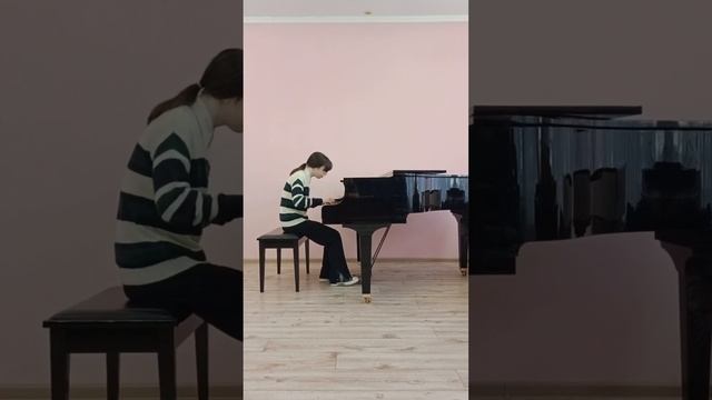 П.Чайковский. "Октябрь. Осенняя песнь". Исп. Пахомова Алиса смотреть онлайн