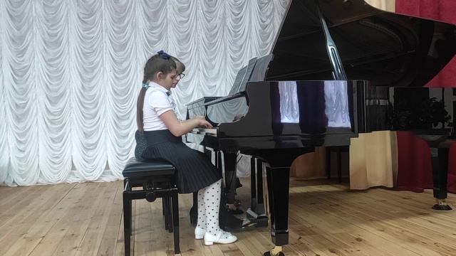 Ильясова Нелли 9 лет, преподаватель Горьковая Ирина Геннадьевна Д. Тюрк "Послеполуденный сон" смотреть онлайн