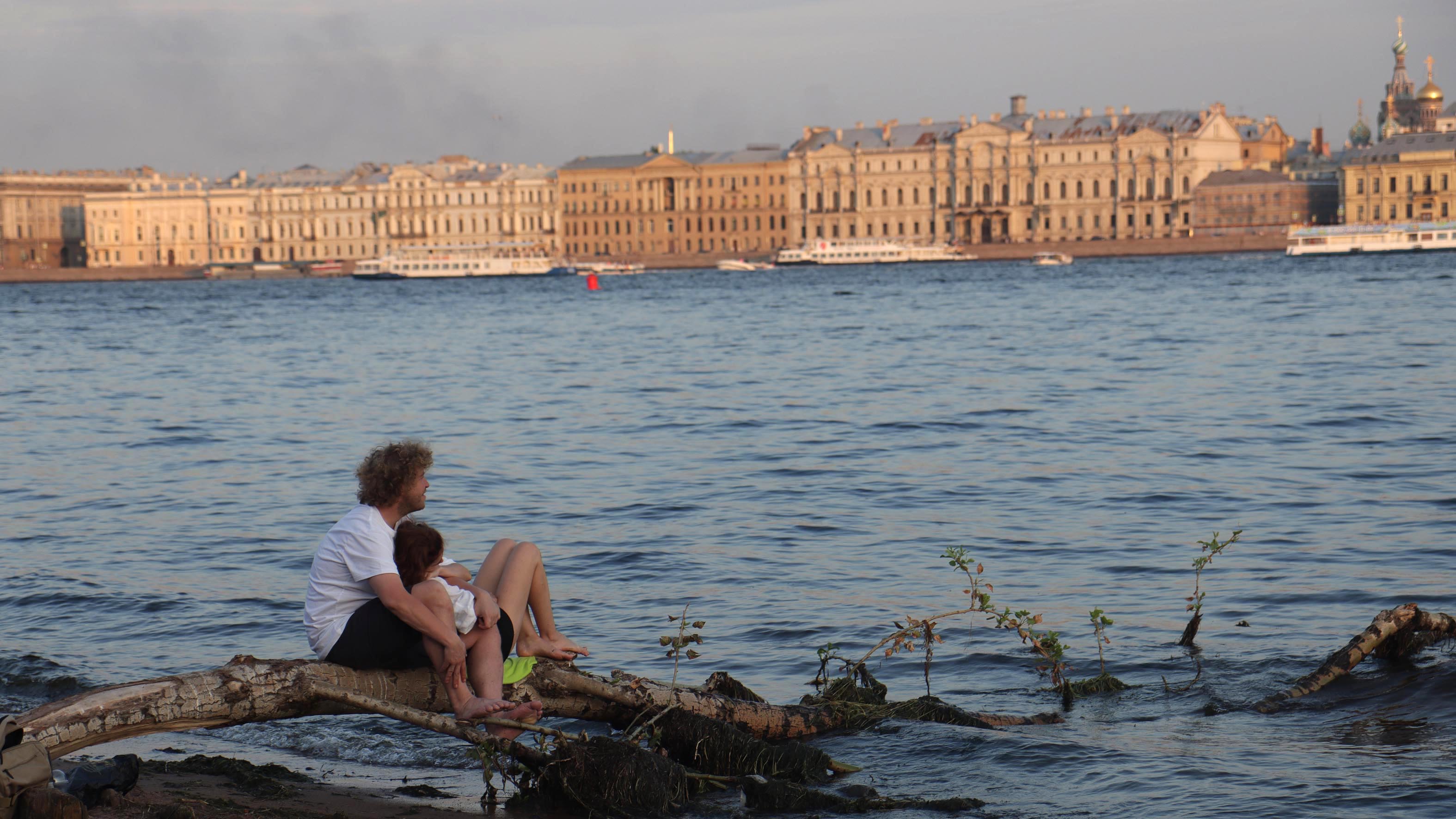 А лето цвета неба ... (немножко летней лирики). Санкт - Петербург. Лето 2022 смотреть онлайн