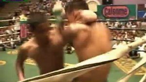 Myanmar Lethwei, Tway McShawn vs. Yan Gyi Aung, 3 of 3