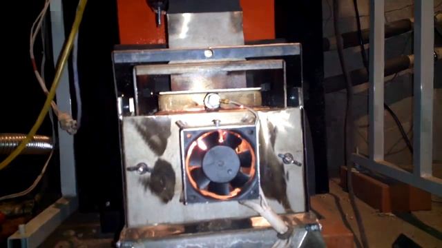 Короткий дымоход, ветер и обратная тяга смотреть онлайн