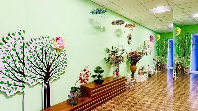 Весенний декор. Цветы из бумаги, использование природного материала смотреть онлайн