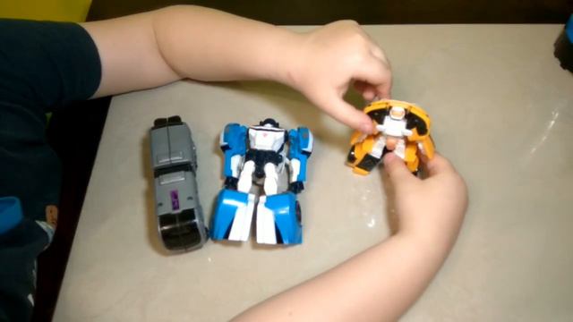 Transformation of tobots Metron, Teta and Tornado/Трансформація тоботів Метрон, Тета і Торнадо смотреть онлайн