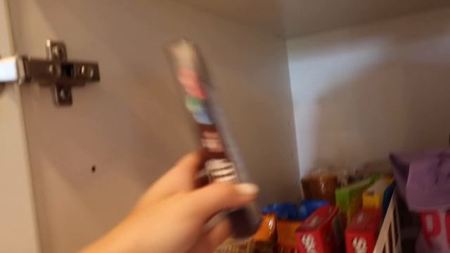 ORGANIZING VLOG// realistic pinterest pantry, closet organizing, + target run! смотреть онлайн