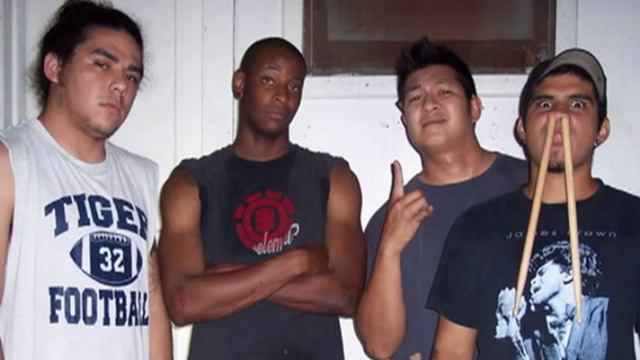 jailbait смотреть онлайн