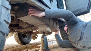 Будни уазовода | Привариваю бензобак обратно | Ежедневный ремонт уаз хантер