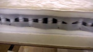 Пружинный матрас. Пружинный блок боннель. Матрас боннель. Сборка матраса на боннельном блоке.