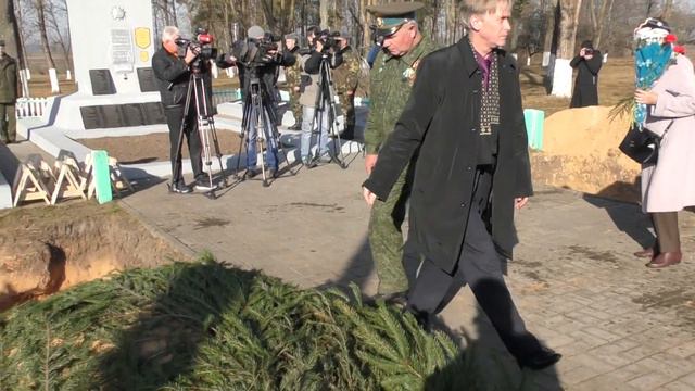 ИМЯ ТВОЁ НЕИЗВЕСТНО. ПОДВИГ ТВОЙ - БЕССМЕРТЕН! Ч.3 смотреть онлайн