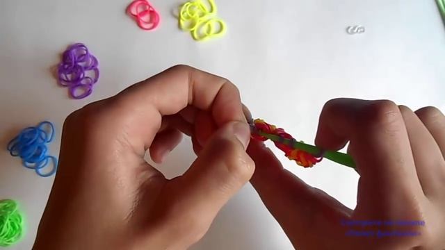 Браслет из резинок Неразлучные сердца смотреть онлайн