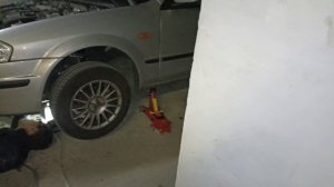 TROCA ÓLEO CAIXA VELOCIDADES MAZDA 323F(BJ)2001/TRANSMISSION OIL CHANGE 75W GL4