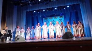 Ансамбль русской песни "Вечёра" (Костры горят далёкие).mp4