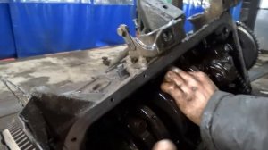 Дефектовка двигателя  нива 21213 !!!! вскрыли поддон, а там!!!!