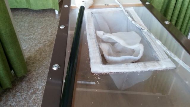 Массаж для рук с кукурузным порошком. смотреть онлайн