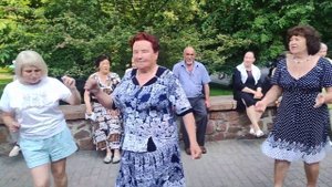 Голубоглазая.........17.06.23 Гомель парк Луначарского ?